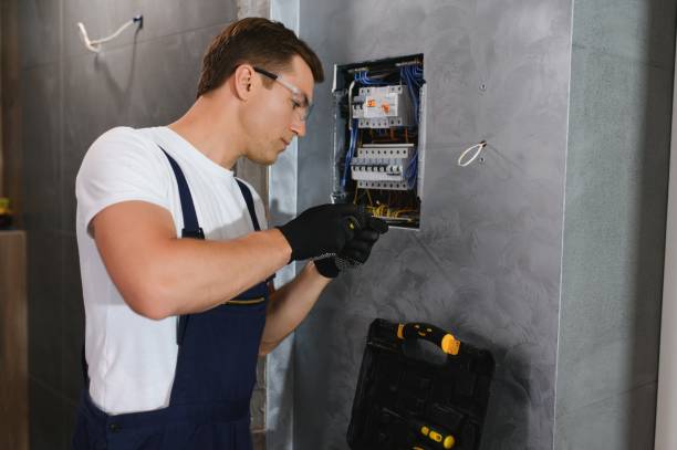 Best Emergency Electrical Repair  in Kalona, IA